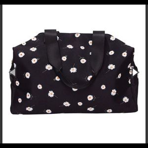 Daisy duffle bag new